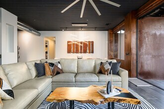 31500 N 49th Way, Unit SI ID1255443P in Cave Creek, AZ - Foto de edificio - Building Photo