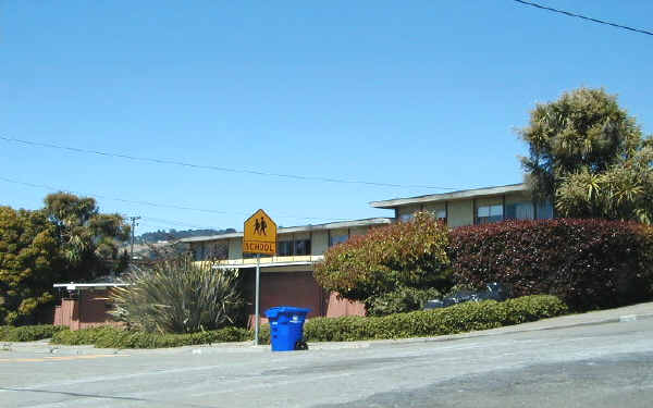 1122 S 57th St in Richmond, CA - Building Photo - Building Photo