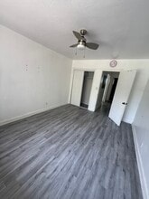 320 86th St, Unit 3 in Miami Beach, FL - Foto de edificio - Building Photo