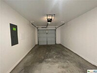 2412 Duntov Dr photo'