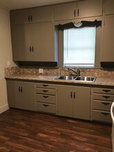 511 N Bradshaw St in Denton, TX - Building Photo - Building Photo