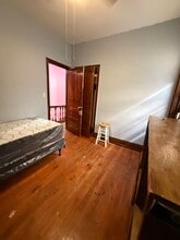 1236 N Redfield St in Philadelphia, PA - Foto de edificio - Building Photo