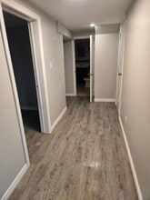 333 Rosedale Dr in Whitby, ON - Building Photo - Building Photo