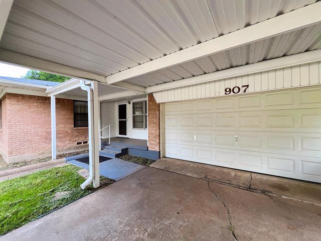 907 Royal St in Forney, TX - Building Photo - Building Photo