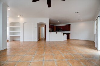 2412 Energized Ct in Henderson, NV - Building Photo - Building Photo