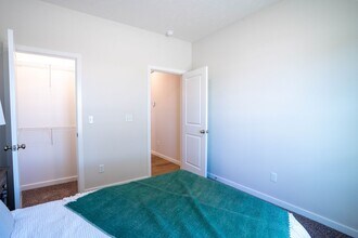 1759 Cash Dr in Mt Vernon, MO - Building Photo - Building Photo