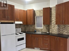 1504 Queen St W in Toronto, ON - Building Photo - Building Photo