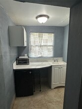 1041 NW 196th St in Miami, FL - Building Photo - Building Photo