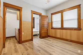 2977 E 66th St in Cleveland, OH - Building Photo - Building Photo