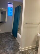 259 S Rosemead Blvd, Unit A in Pasadena, CA - Building Photo - Building Photo