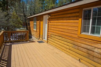 641 Sunset Ln in Sugarloaf, CA - Building Photo - Building Photo