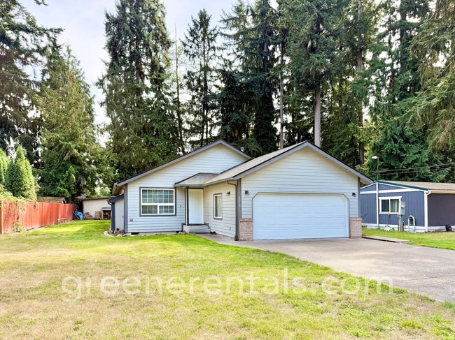 8519 Mahonia Ct SE in Yelm, WA - Building Photo - Building Photo