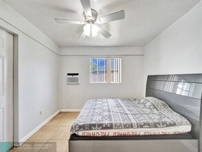 2640 NE 10th Ave in Pompano Beach, FL - Building Photo - Building Photo