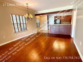 27 Lenox Park Ave in Cartersville, GA - Building Photo - Building Photo