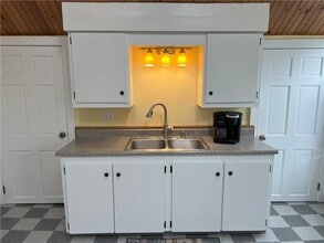 13 Newport Ave in Newport, RI - Building Photo - Building Photo