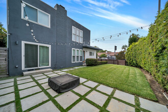 442 Manitoba St in Playa Del Rey, CA - Building Photo - Building Photo