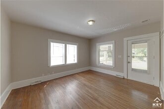 1258 N Lewellen Ave in Wichita, KS - Building Photo - Building Photo