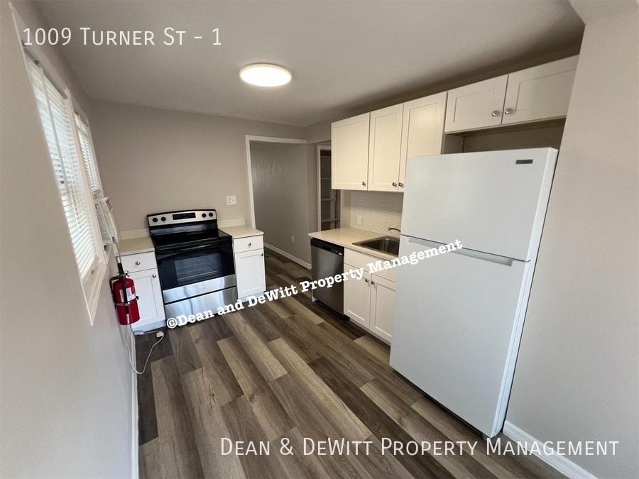 1009 Turner St in Clearwater, FL - Building Photo