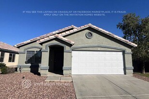 15008 W Calavar Rd in Surprise, AZ - Building Photo