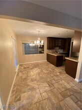 3125 Pinehurst Dr in Las Vegas, NV - Building Photo - Building Photo