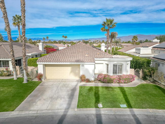 property at 43512 Via Magellan Dr
