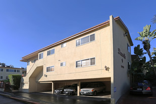 14934 Dickens St in Sherman Oaks, CA - Foto de edificio - Building Photo