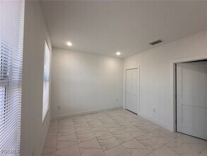 167 Pennfield St in Lehigh Acres, FL - Building Photo - Building Photo