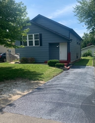 property at 1422 N Channel Dr