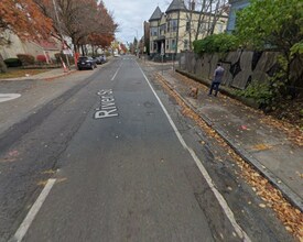 208 River St, Unit E-210B in Cambridge, MA - Building Photo - Building Photo