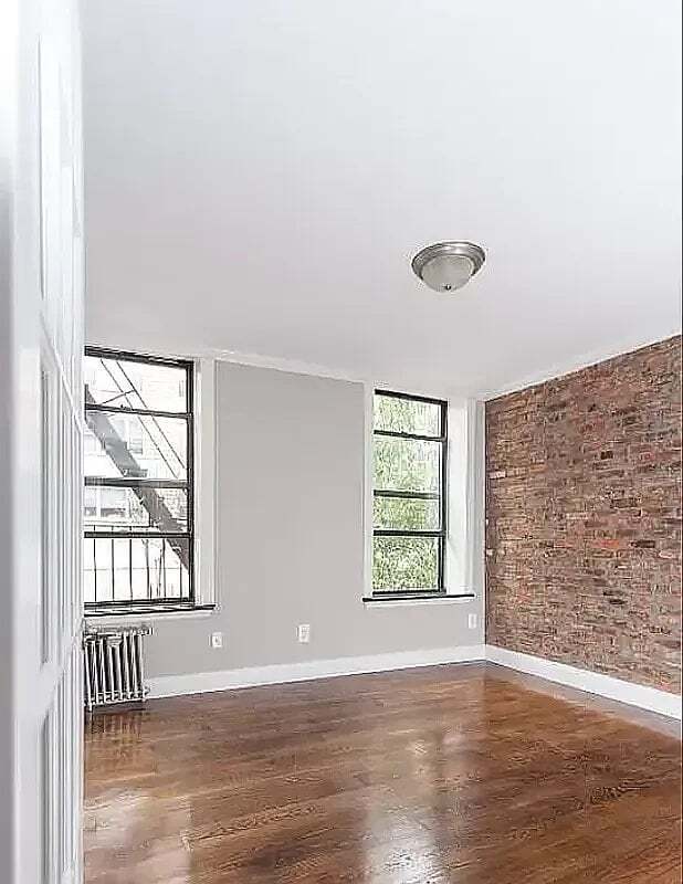 410 E 13th St, Unit 4M in New York, NY - Building Photo - Building Photo