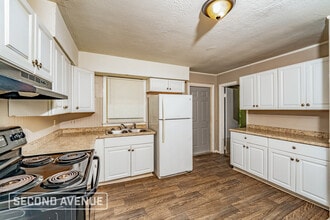 844 Vanderbilt St in Birmingham, AL - Building Photo - Building Photo