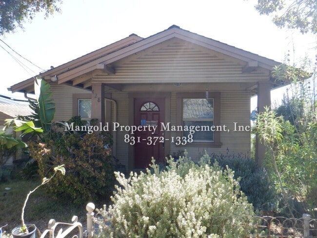 property at 428 Hawthorne St