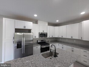 17415 Denali Pl in Dumfries, VA - Building Photo - Building Photo