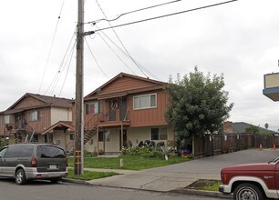 1509 Mount Herman Dr in San Jose, CA - Foto de edificio - Building Photo