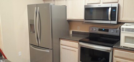 4644 N 22nd St-Unit -1041 in Phoenix, AZ - Building Photo - Building Photo