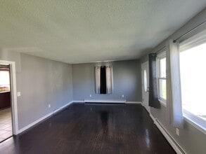 85 Gilman St in Waterbury, CT - Building Photo - Building Photo