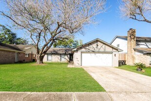 5327 Enchanted Mist Dr in Humble, TX - Building Photo