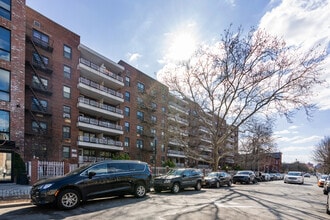 400 Herkimer St in Brooklyn, NY - Foto de edificio - Building Photo