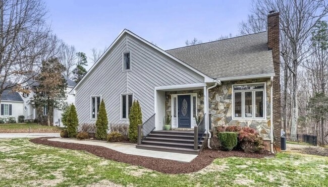 120 Tall Oak Dr in Mooresville, NC - Building Photo - Building Photo