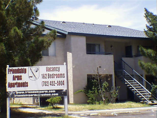 Noble House Apartments in Las Vegas, NV - Building Photo - Building Photo