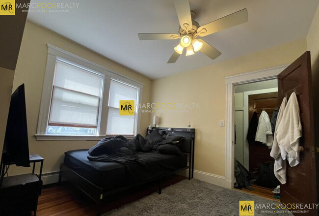property at 66 Perthshire Rd