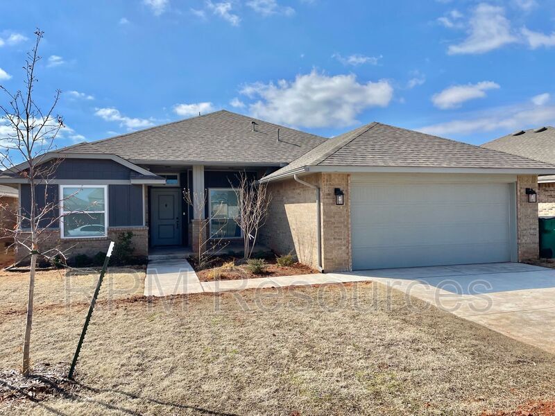 18221 Autumn Grove Dr in Edmond, OK - Building Photo