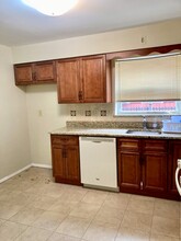2065 E 19th St, Unit 3 in Brooklyn, NY - Building Photo - Building Photo