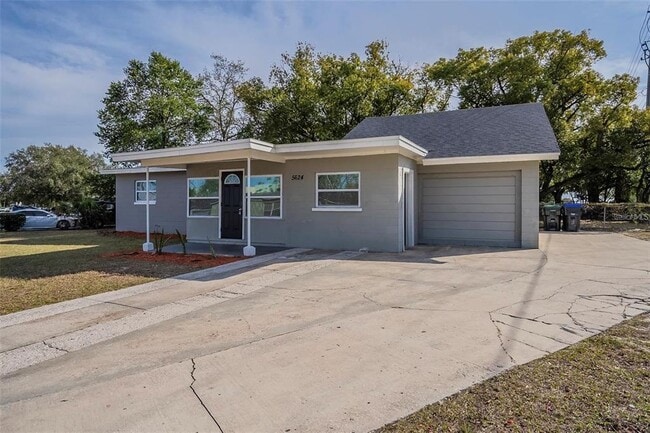 property at 5624 Balboa Dr