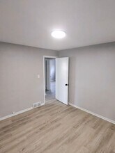 20682 Centuryway Rd in Maple Heights, OH - Building Photo - Building Photo