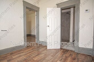 2111 Portland Ave in El Paso, TX - Foto de edificio - Building Photo