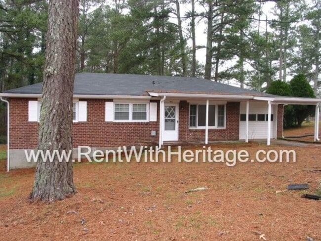 4332 Clare Ln in Lithia Springs, GA - Building Photo - Building Photo