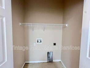 12007 Peach Grv Ct in Seffner, FL - Building Photo - Building Photo