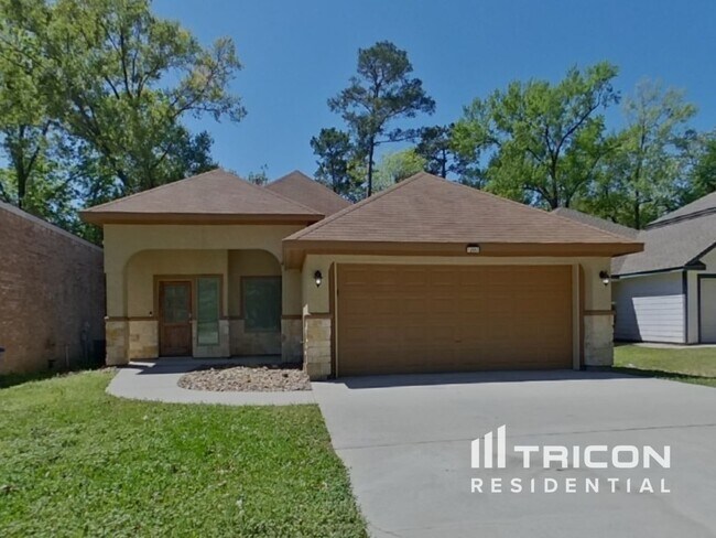12853 Orion Ct E in Willis, TX - Building Photo - Building Photo