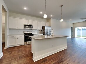 76 Elcano Ln in St. Augustine, FL - Foto de edificio - Building Photo